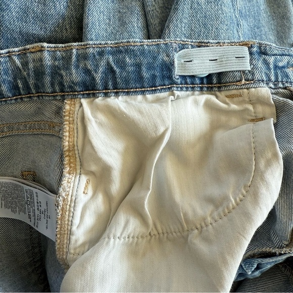 Gap Denim Girls Boho Medium Wash Distressed Mom Jeans Size 18 - Picture 8 of 9